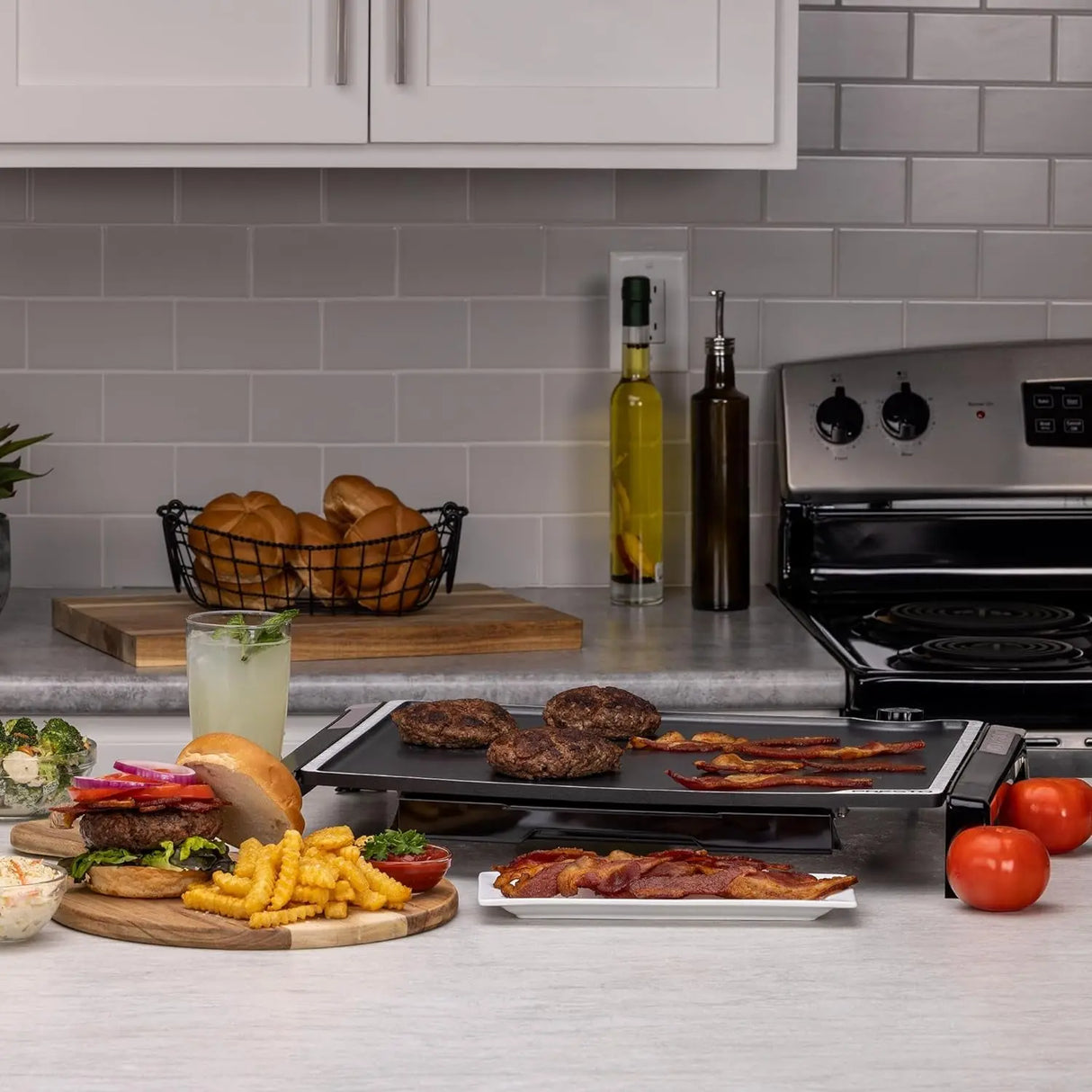 , 19" X 15" 07073 Electric Tilt-N-Fold Griddle, 19", Black