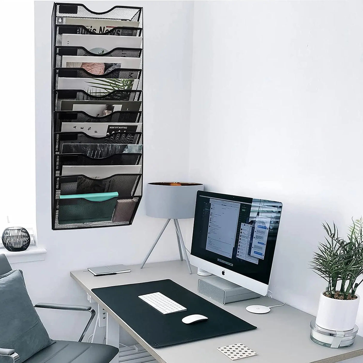 10 Pockets Mesh Wall File Holder Organizer Office Hanging Magazine Rack, Black