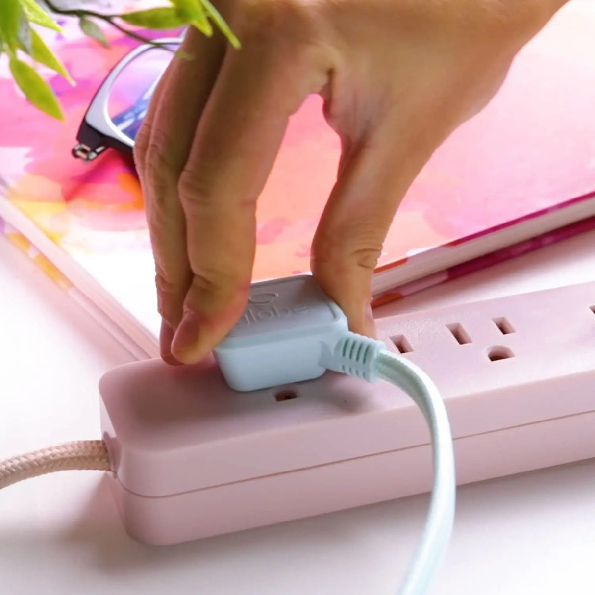 - 78257 Designer Series Power Strip, Rose 3 Outlet