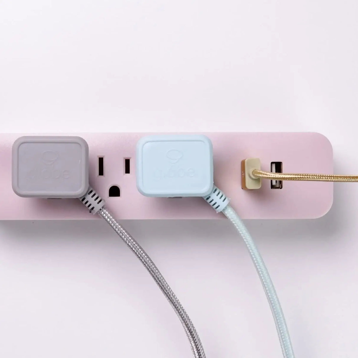 - 78257 Designer Series Power Strip, Rose 3 Outlet